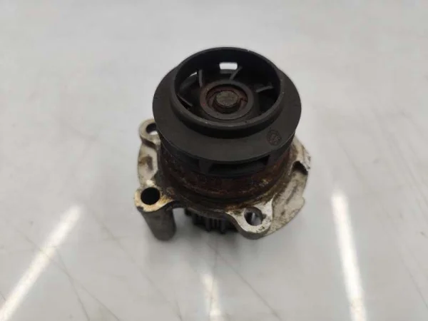 038121011A | Su Pompası | VW Caddy, Golf, Jetta - Audi A3 - Seat Cordoba, Ibiza VAG