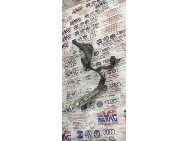 030103388H | Motor Takozu Bağlantı Braketi | VW Caddy, Polo - Seat Cordoba, Ibiza - Skoda Octavia VAG