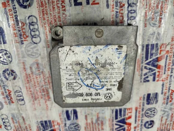 1J0909609A | Airbag Beyni | VW Bora, Golf VAG