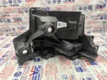 2G7807394C | VW Taigo Arka Sağ Tampon Braketi - 3