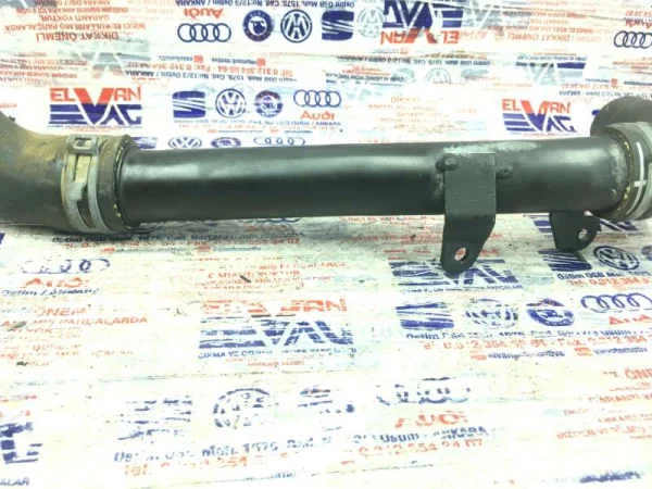 2H0122051T | VW Amarok Su Hortumu VAG