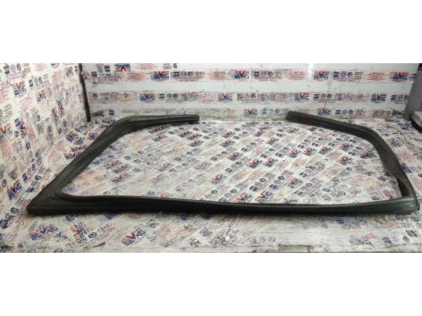 2H0837431C5AP | VW Amarok Sol Cam Fitili VAG
