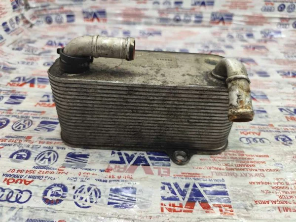 0BT317019 | VW Transporter Şanzıman Yağ Soğutucusu VAG