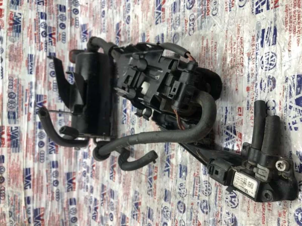 1K0130307AR | Mazot Pompası | VW Caddy, Eos, Golf - Audi A3 - Seat Altea, Leon VAG