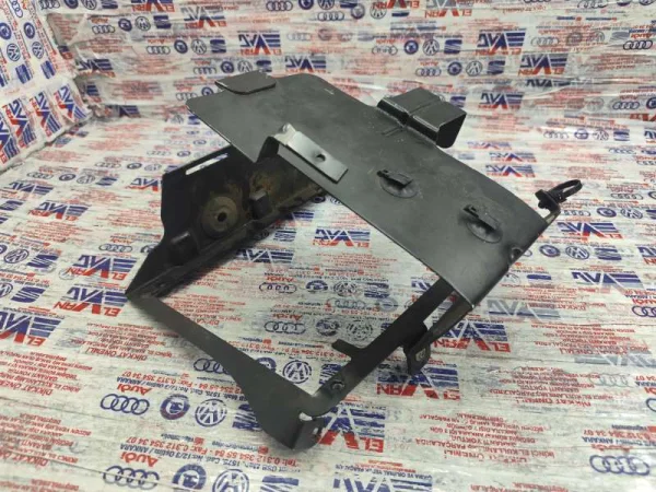 2H6906217B | VW Amarok Beyin Tutucu Braketi VAG