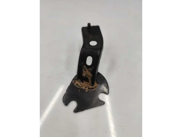2H0121079Q | VW Amarok Ek Su Pompası Braketi VAG