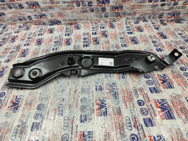 2G7805932A | VW Taigo Sağ Far Üst Sacı VAG