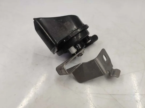 2N0951221 | Korna Takımı | VW Crafter, E-Crafter, Jetta, Polo, Taigo VAG