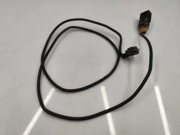 3B0973822 | VW Transporter Soket Muhafazası VAG