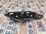 3G0807049B | VW Passat Sol Ön Tampon Braketi - 3