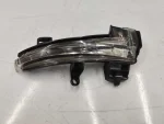 3V0949102 | Skoda Superb Sağ Dış Dikiz Ayna Sinyali - 1