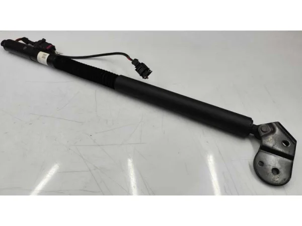 4G8827851F | Audi A7 Elektrikli Sol Arka Bagaj Amortisörü VAG