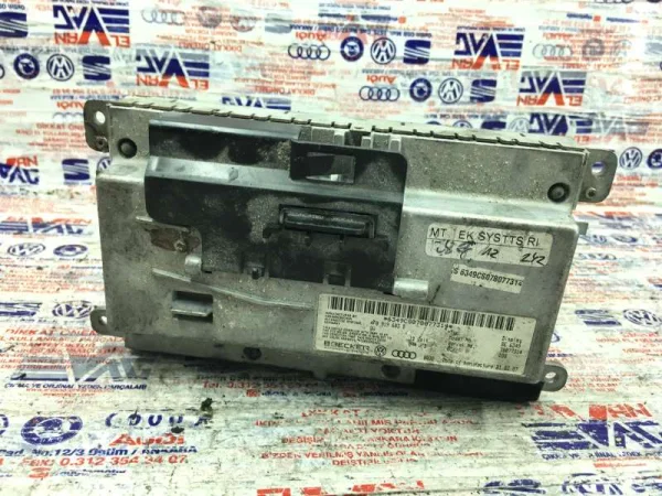 4F0919603B | Navigasyon Ekranı | Audi A6, Q7 VAG