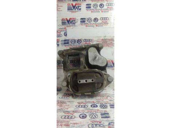 4M0399153AF | Şanzıman Takozu | Audi A6, A7, Q7, Q8 VAG
