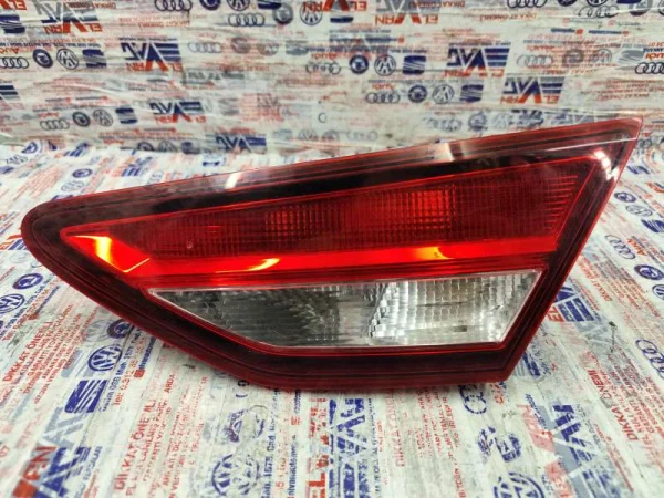 5F0945094L | Seat Leon Sağ İç Stop Lambası VAG