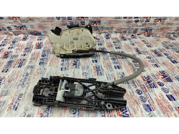 5N0839016A | Arka Sağ Kapı Kilidi | VW Amarok, CC, Passat, Tiguan VAG