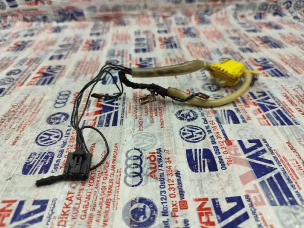 5K0971584A | Airbag Kablosu | VW Caddy, CC, Golf, Jetta, Passat, Polo VAG