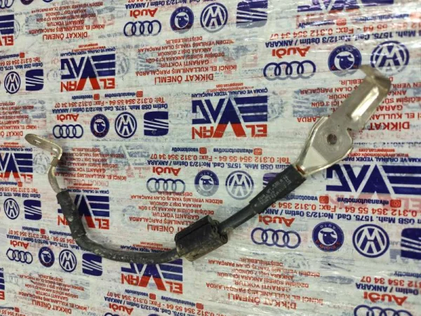 5WA971538A | Akü Negatif Kablosu | VW Caddy, Golf, Passat, Tiguan - Audi A3 - Seat Leon VAG