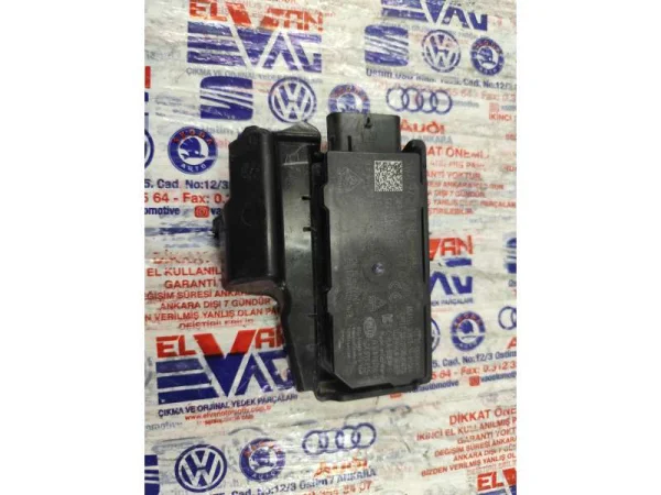 5WA962133B | Anahtarsız Giriş Anteni | VW Caddy, Golf, Transporter - Audi A3 - Seat Leon VAG