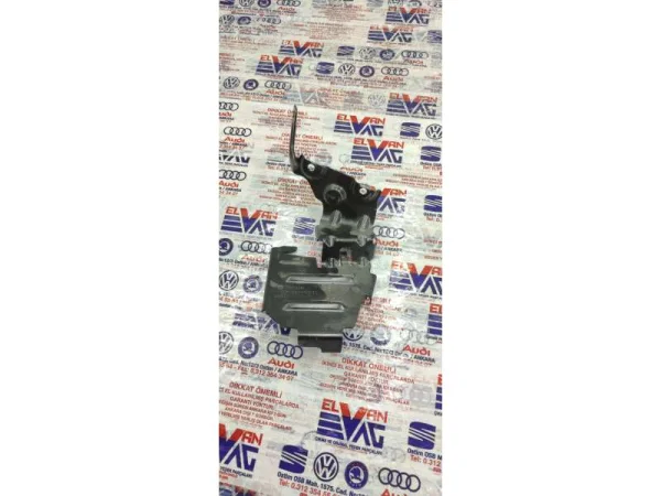 5WA915343C | Sigorta Kutusu Braketi | VW Golf, Passat, Tiguan - Audi A3 - Seat Leon VAG