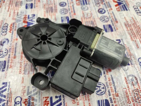 5Q0959408E | Arka Sağ Cam Motoru | VW Tiguan, Touran - Seat Ateca, Tarraco - Skoda Elroq, Enyaq VAG