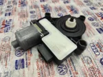 5Q0959408E | Arka Sağ Cam Motoru | VW Tiguan, Touran - Seat Ateca, Tarraco - Skoda Elroq, Enyaq - 3