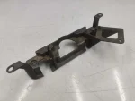 6Q6827601 | VW Polo Bagaj Kapağı Açma Kolu Bağlantı Braketi - 3