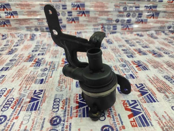 6R0121093B | Yardımcı Su Pompası Braketi | VW Polo - Audi A1 - Seat Ibiza, Toledo VAG
