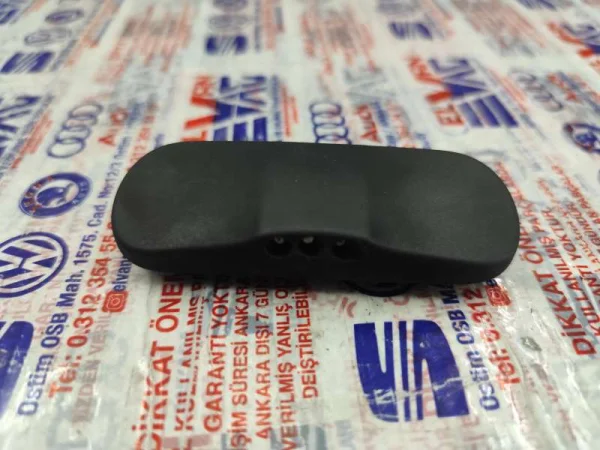 7E0955987 | VW Transporter Ön Cam Su Fıskiye Memesi VAG