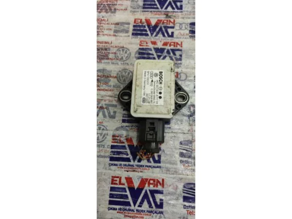 8K0907637A | ESP Sensörü | Audi A4, A5, Q5 VAG