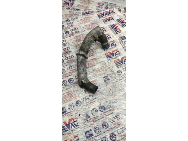 7L6121156J | VW Touareg Soğutma Suyu Hortumu VAG