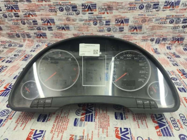 8E0920901HX | Audi A4 Gösterge Paneli VAG