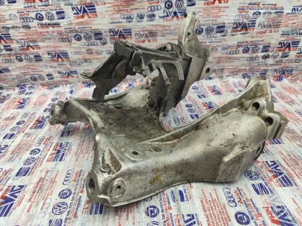 80A399295S | Sol Traver Ayağı | Audi A6, A7 VAG