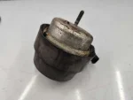 8E0199379E | Hidrolik Motor Takozu | Audi A4, A6 - 1