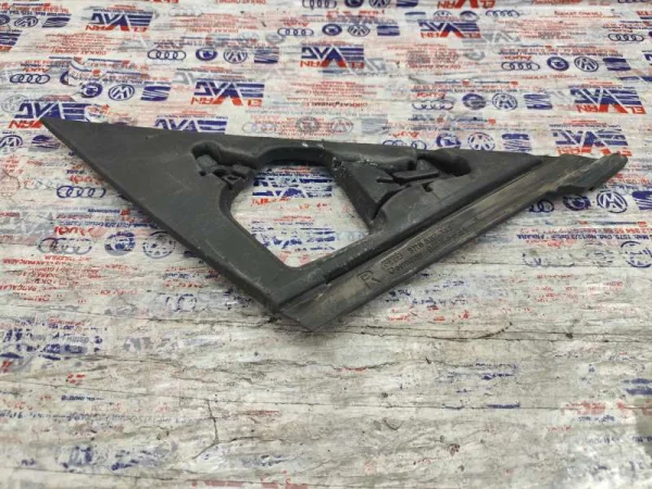 8R0867368 | Audi Q5 Kapı Fitili VAG