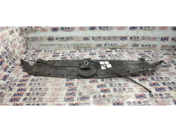 8S0807081 | Audi TT Üst Panjur Çıtası VAG