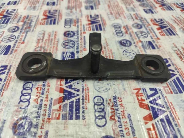 8V0827507F | Bagaj Kapağı Kilit Karşılığı | VW Tiguan, Touran, T-Roc - Seat Leon VAG