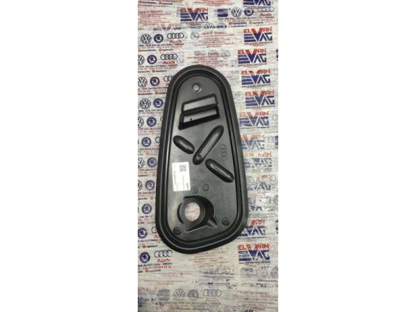 8W8837916 | Audi A5 Sağ Ön Kapı İç Trim Kapağı VAG