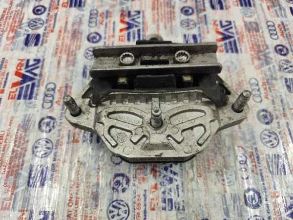 8W0399292 | Şanzıman Takozu | Audi A4, Q7 VAG