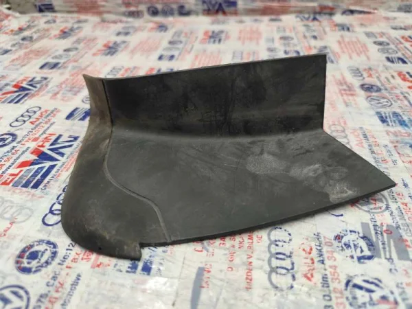 8W5945253B | Audi A4 Sol Stop Lambası Blendajı VAG