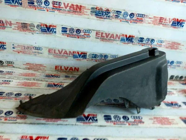 6L6867762F | Seat Ibiza Sağ Bagaj Kaplaması VAG