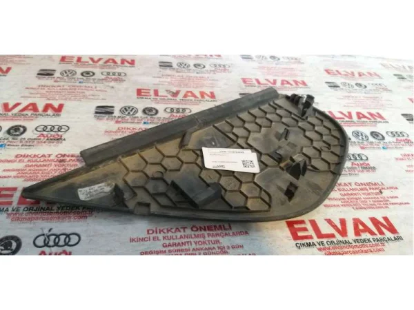 1K0858248B | VW Jetta Konsol Kapağı VAG