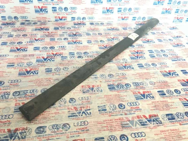 2K0853535C | VW Caddy Sürgülü Sağ Kapı Çıtası VAG
