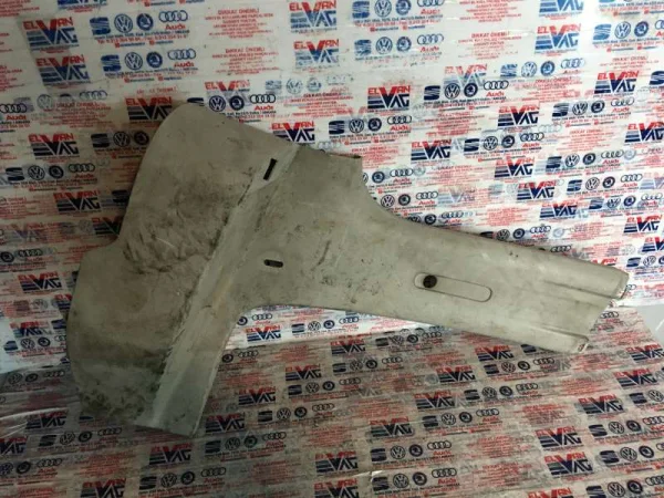 2K0867243M | VW Caddy Sol Orta Direk Üst Kaplaması VAG