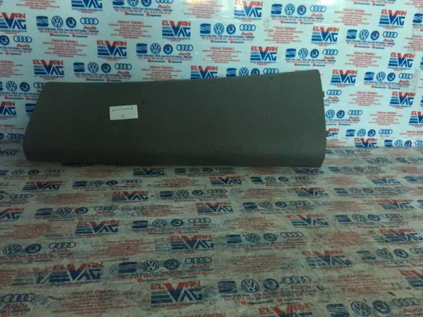 2K0867291Q | VW Caddy Arka Sağ İç Direk Kaplaması VAG