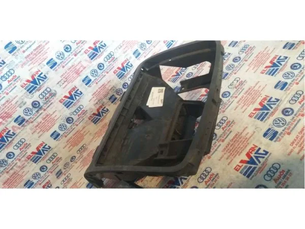 1K0819728F | VW Jetta Orta Havalandırma Izgarası VAG