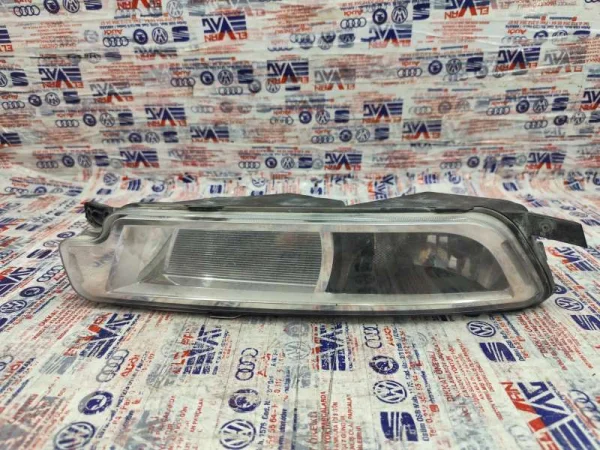 3G0941661G | VW Passat Sol Sis Farı VAG