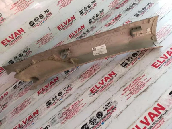 3T0867233C | Skoda Superb Ön Sol Direk Kaplaması VAG