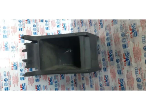 5N0863323A | VW Tiguan Orta Konsol Kol Dayama VAG