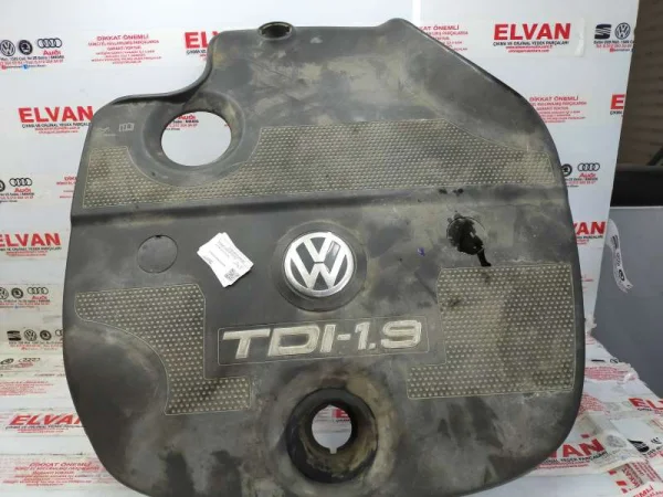 6K0103925 | Üst Motor Kapağı VAG